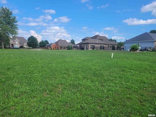 Lot 39 Spring Valley Drive, Okawville, IL, 62271 | Card Image