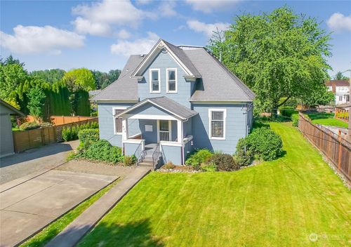 414 Sumner Ave, Sumner, WA, 98390-1943 | Card Image