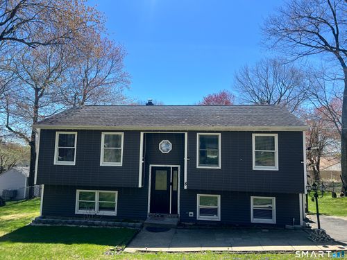 8 Rocco Dr, Wolcott, CT, 06716-1217 | Card Image