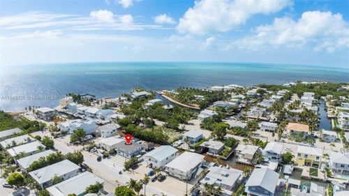 71 Coral Dr, Key Largo, FL, 33037-4362 | Card Image