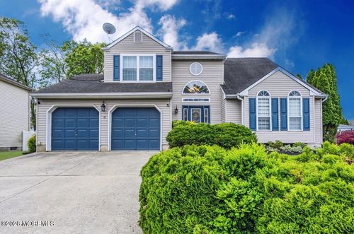 9 Jennifer Dr, Howell, NJ, 07731-2368 | Card Image
