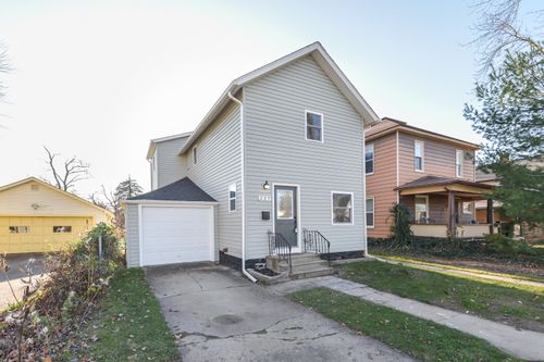 227 1st St, Milan, MI, 48160-1005 | Card Image