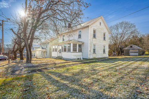 16 Maple St, Cementon, NY, 12414-6943 | Card Image