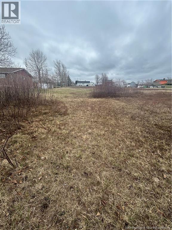 Land in Caraquet 4