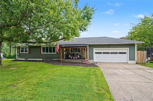 3985 Hile Rd, Stow, OH, 44224-4230 | Card Image