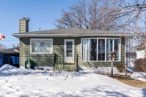 5034 47 Street, Daysland, AB, T0B1A0 | Card Image