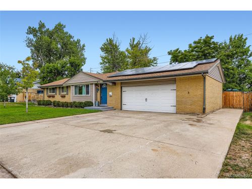 1805 E Panama Dr, Centennial, CO, 80121-2621 | Card Image