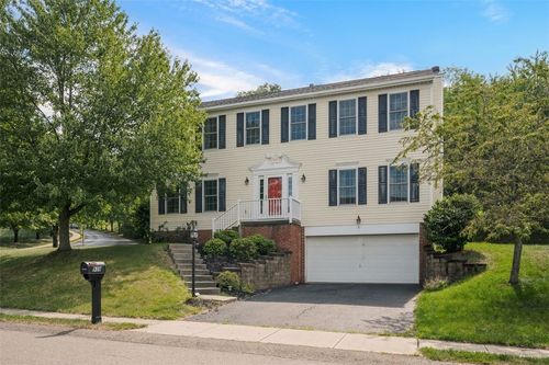 939 White Water Dr, Mars, PA, 16046-4221 | Card Image