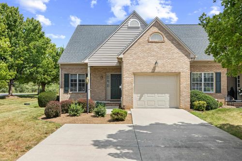 157 Bryant Dr, WAYNESBORO, VA, 22980-7482 | Card Image
