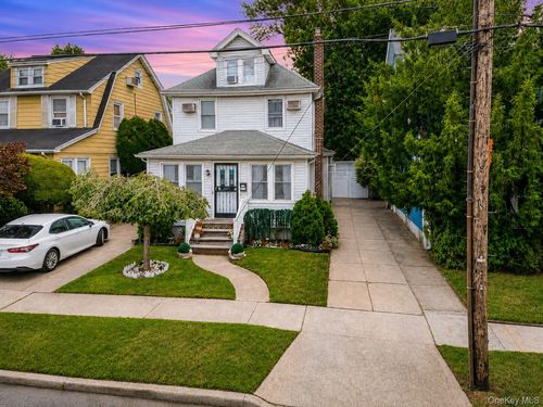 258-10 87th Rd, Floral Park, NY, 11001 | Card Image