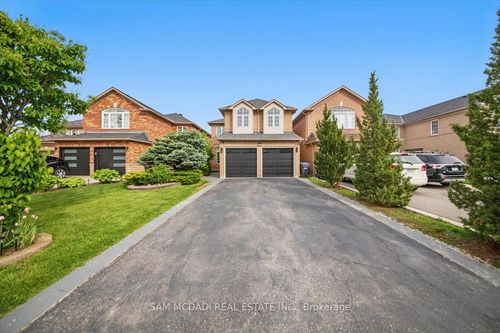 3344 Laburnum Cres, Mississauga, ON, L5N7M2 | Card Image