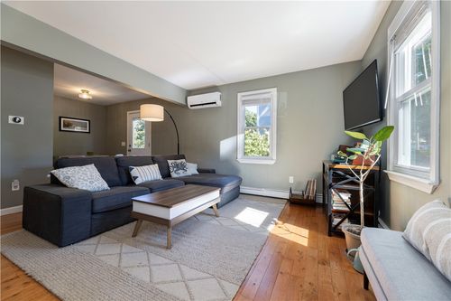 b-156 River St, South Kingstown, RI, 02879-3212 | Card Image