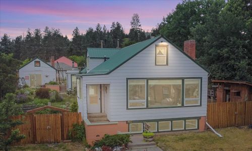 407 1st Ave W, Eureka, MT, 59917-2239 | Card Image