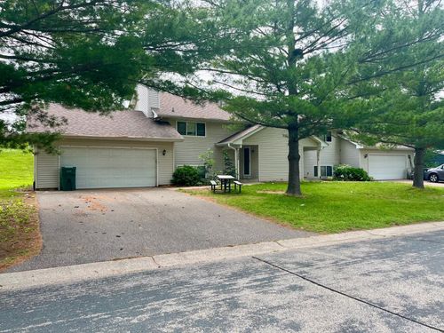 7315 Bagpipe Blvd, Eden Prairie, MN, 55346-3203 | Card Image