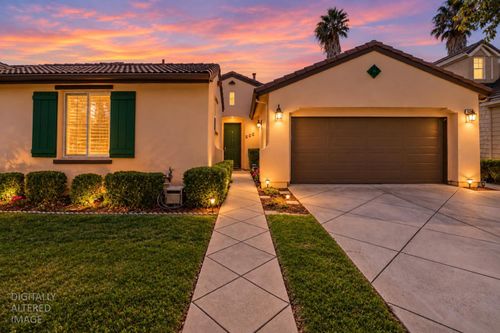 524 Hutchings Way, Mountain House, CA, 95391-1124 | Card Image