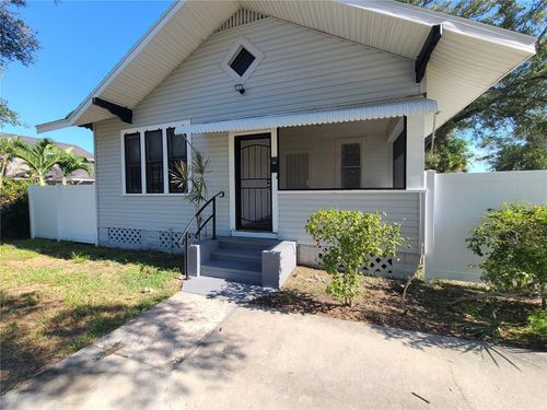 1060 18th Ave S, ST PETERSBURG, FL, 33705-2505 | Card Image