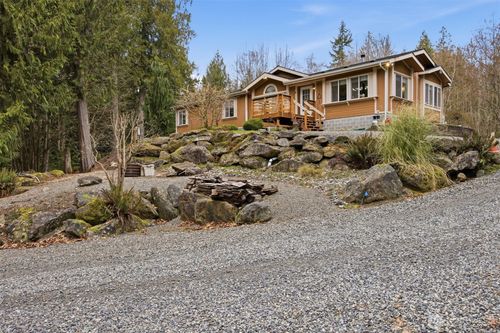 1904 Yew Street Rd, Bellingham, WA, 98229-8909 | Card Image