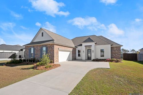 10233 Oak Colony Blvd, Baton Rouge, LA, 70817-5551 | Card Image