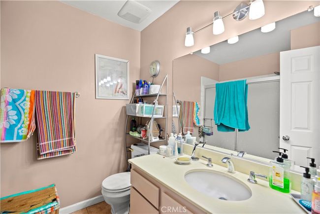 28 - 20224 Sherman Way, Townhouse with 3 bedrooms, 3 bathrooms and 2 parking in Winnetka CA | Image 11