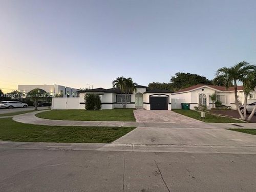 12497 Sw 199th Ter, Miami, FL, 33177-4984 | Card Image