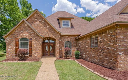 164 Inez Owens Dr, Byram, MS, 39212-3287 | Card Image