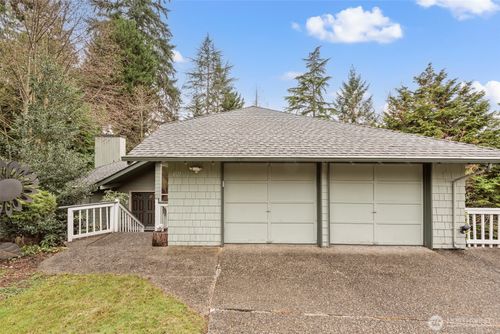 4727 153rd Avenue Se, Bellevue, WA, 98006 | Card Image