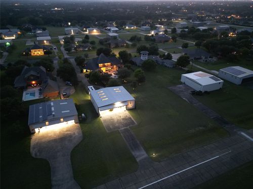 2930 Falcon Way, Midlothian, TX, 76065-4709 | Card Image