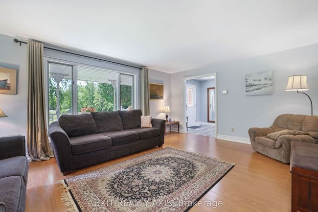 42 Strickland Rd, House other with 3 bedrooms, 2 bathrooms and 8 parking in Lombardy ON | Image 8