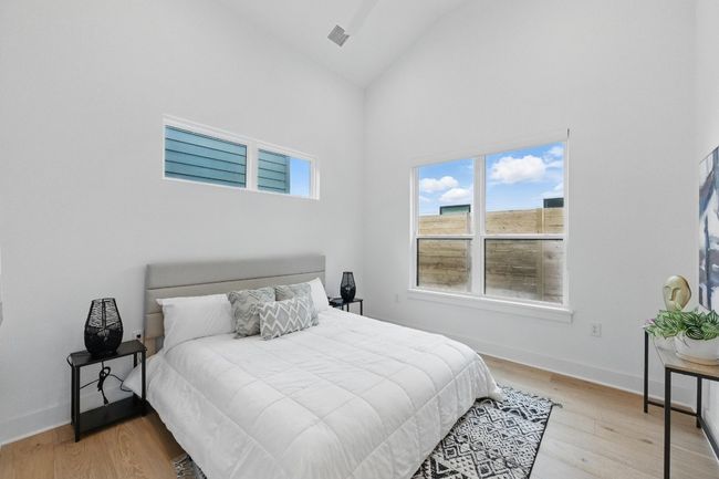 2 - 2105 Sl Davis Ave, House other with 3 bedrooms, 3 bathrooms and null parking in Austin TX | Image 13