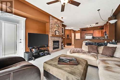 10 Discovery Ridge Close Sw, Calgary, AB, T3H5X3 | Card Image