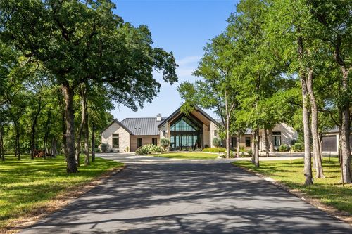 19102 Post Oak Rd, Bartlett, TX, 76511-4578 | Card Image