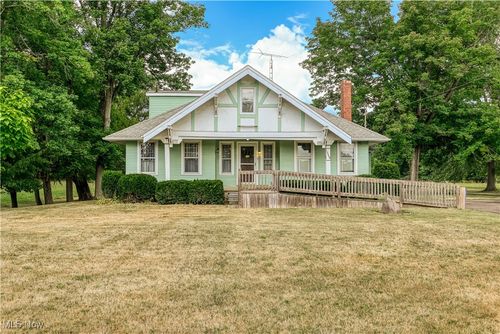12355 Edison St Ne, Alliance, OH, 44601-9715 | Card Image