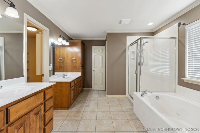 Primary Bath | Image 12