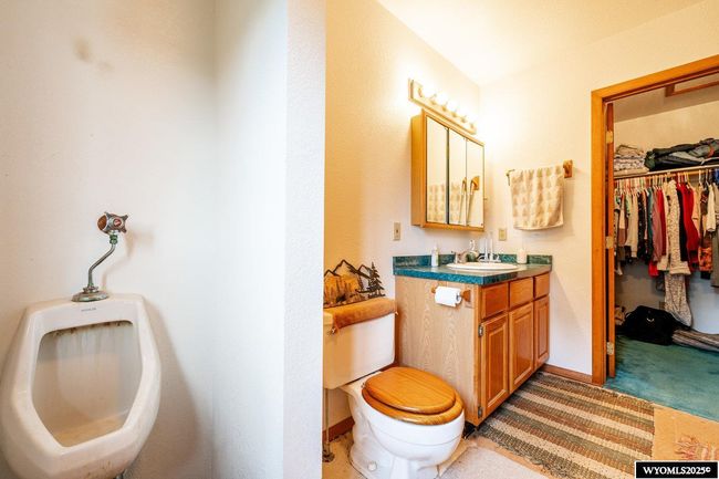 31 Wagon Box Rd, Home with 3 bedrooms, 2 bathrooms and null parking in Story WY | Image 18