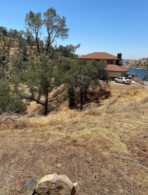 28027 Sky Lane, Friant, CA, 93626 | Card Image