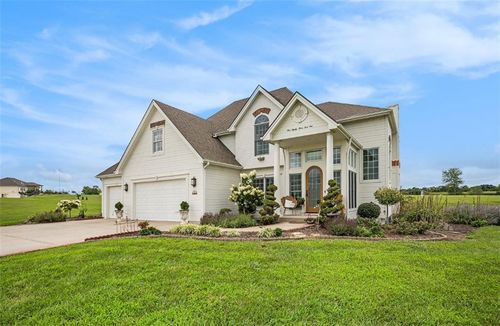 18301 N Us Highway 69, Lawson, MO, 64062-7807 | Card Image