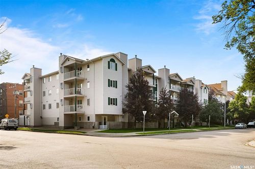 202-2203 Angus St, Regina, SK, S4T2A3 | Card Image