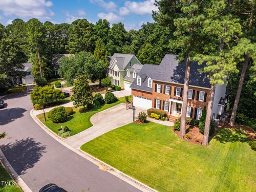 216 Wendhurst Court, Apex, NC, 27502 | Card Image