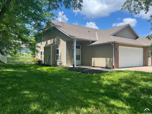 903 N Fieldstone Dr, Lawrence, KS, 66049-4271 | Card Image