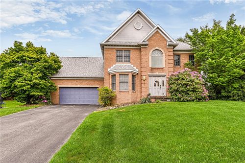 9 Timber Trail Dr, Greensburg, PA, 15601-9733 | Card Image