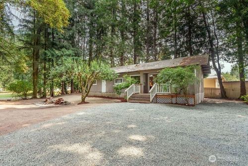 20 Morgan Ln, Brinnon, WA, 98320-9639 | Card Image
