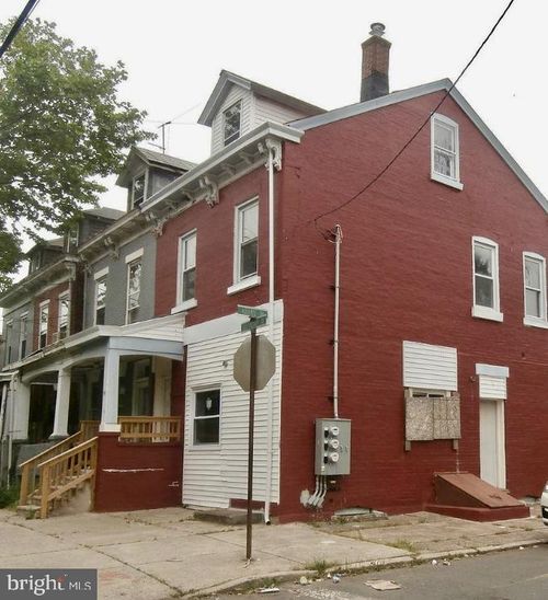 2-502 Stuyvesant Ave, Trenton, NJ, 08618-4124 | Card Image