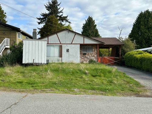 15855 Vine Ave, White Rock, BC, V4B2T5 | Card Image