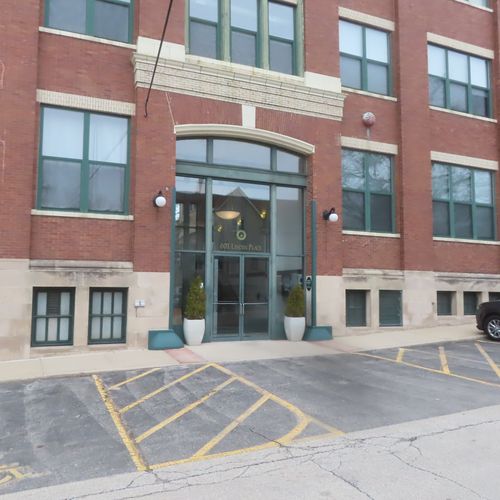 311-601 Linden Pl, Evanston, IL, 60202-5702 | Card Image