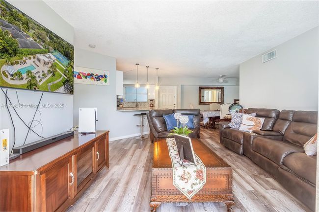 APT-304 - 5962 Morningstar Cir, Condo with 2 bedrooms, 2 bathrooms and null parking in Delray Beach FL | Image 13