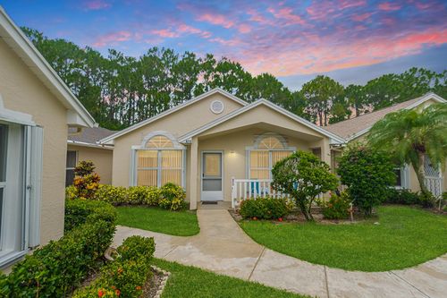 675 Nw San Remo Cir, Port St. Lucie, FL, 34986-1723 | Card Image