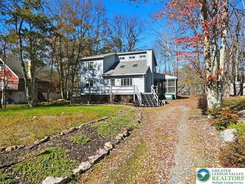 255 Trout Creek Dr, POCONO LAKE, PA, 18347-8116 | Card Image