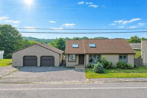 215 Broad Street, Auburn, ME, 04210 | Card Image