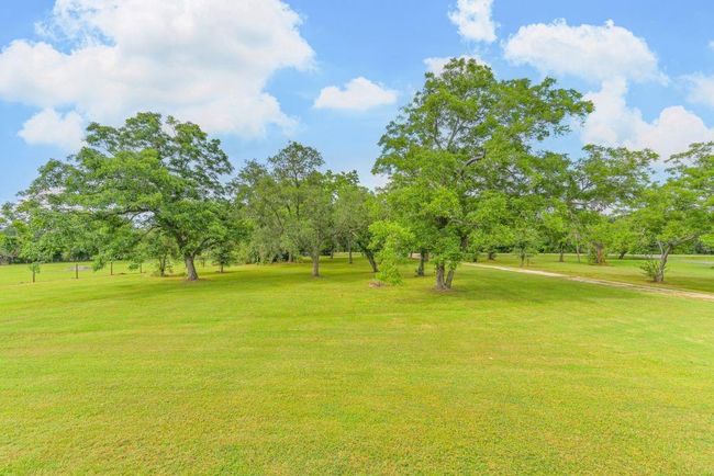 CR400 - 4294 Brazos River Rd, House other with 3 bedrooms, 2 bathrooms and 3 parking in Freeport TX | Image 15