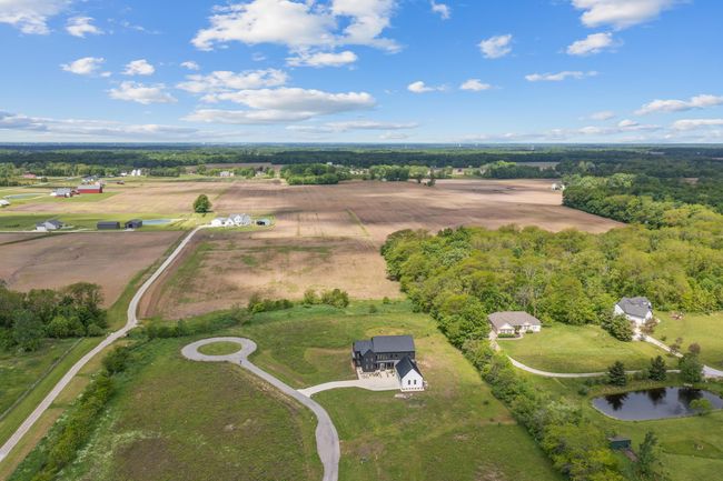 3318 S County Line Rd, House other with 4 bedrooms, 4 bathrooms and null parking in Johnstown OH | Image 98